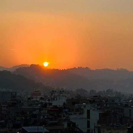 Yog Hostel Kathmandu Exteriör bild